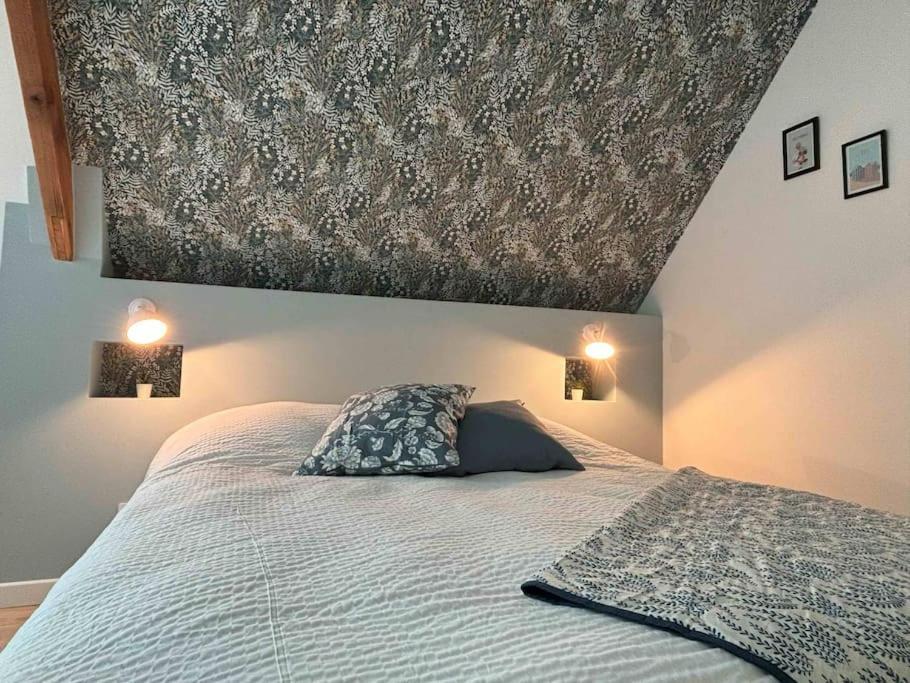 Duplex Parapluies De Cherbourg Netflix Parking Екстер'єр фото